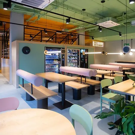 דירה Residencia Universitaria Resa San Mames בילבאו