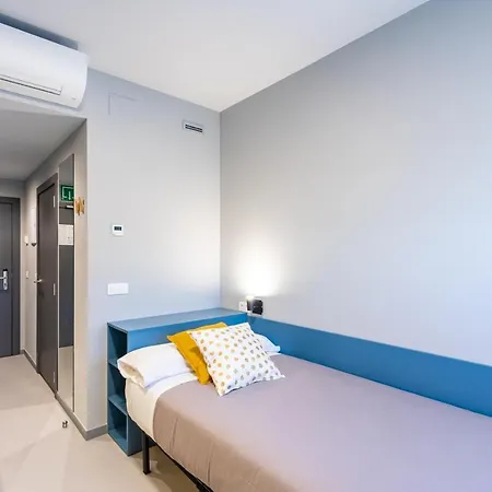 Residencia Universitaria Resa San Mames *