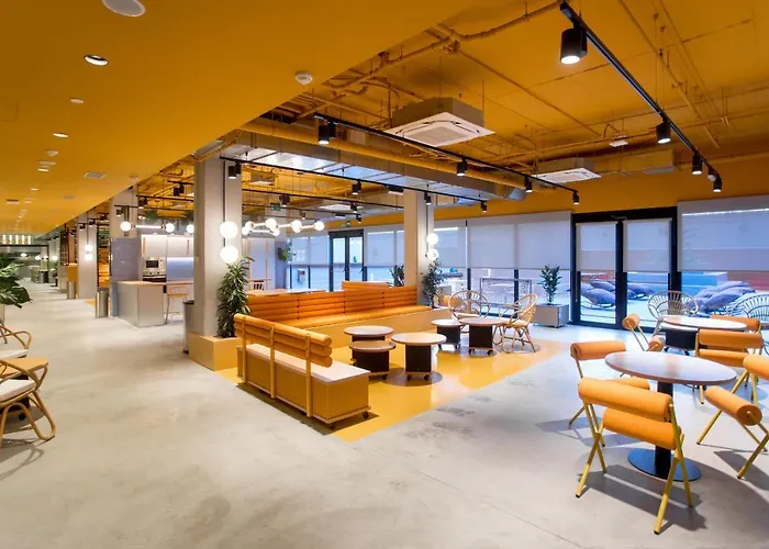 Residencia Universitaria Resa San Mames Διαμέρισμα