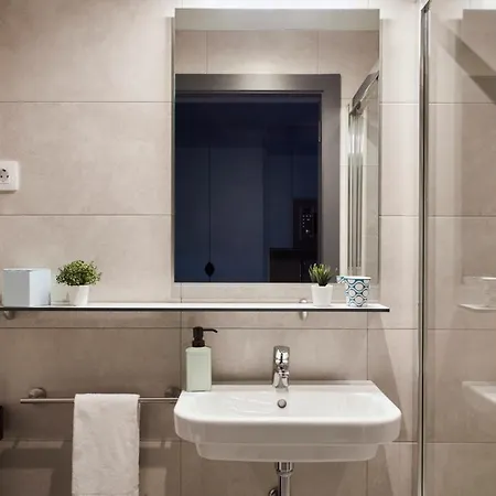 Residencia Universitaria Resa San Mames Appartement *