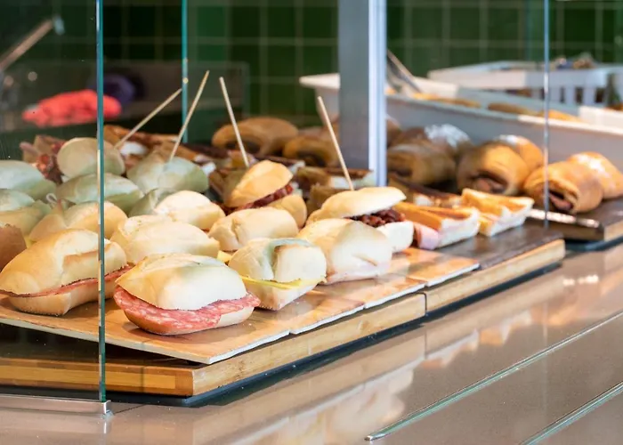 Residencia Universitaria Resa San Mamés * Bilbao