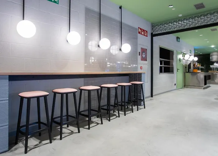 Residencia Universitaria Resa San Mames Апартаменты