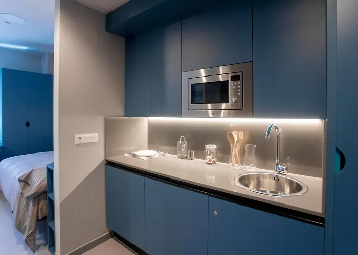 Апартаменты Residencia Universitaria Resa San Mames *