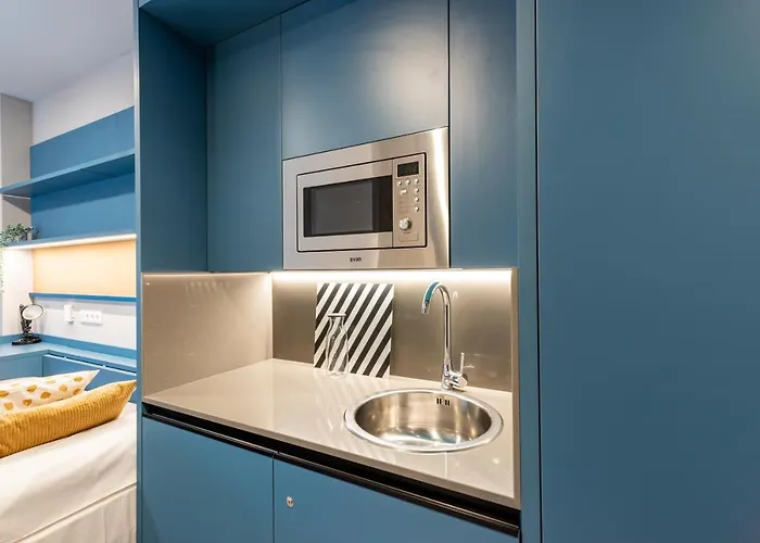 Апартаменты Residencia Universitaria Resa San Mames *