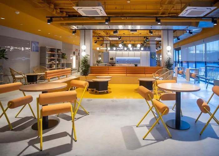 Residencia Universitaria Resa San Mames Apartman